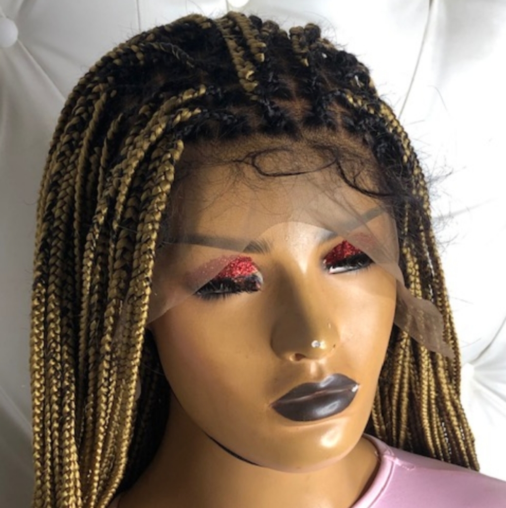 SUPER SALE!!, ((GORGEOUS)) ANNE ELISE, STUNNING, CUSTOM WIG!!